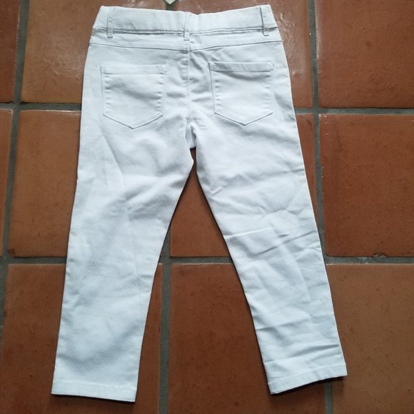 SUKO Mid Rise Pull On Stretch White Denim Capris - Picture 4 of 10